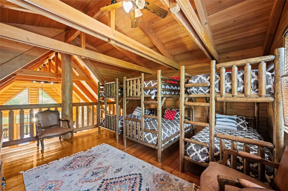 193 Cucumber Court Sapphire, NC 28774