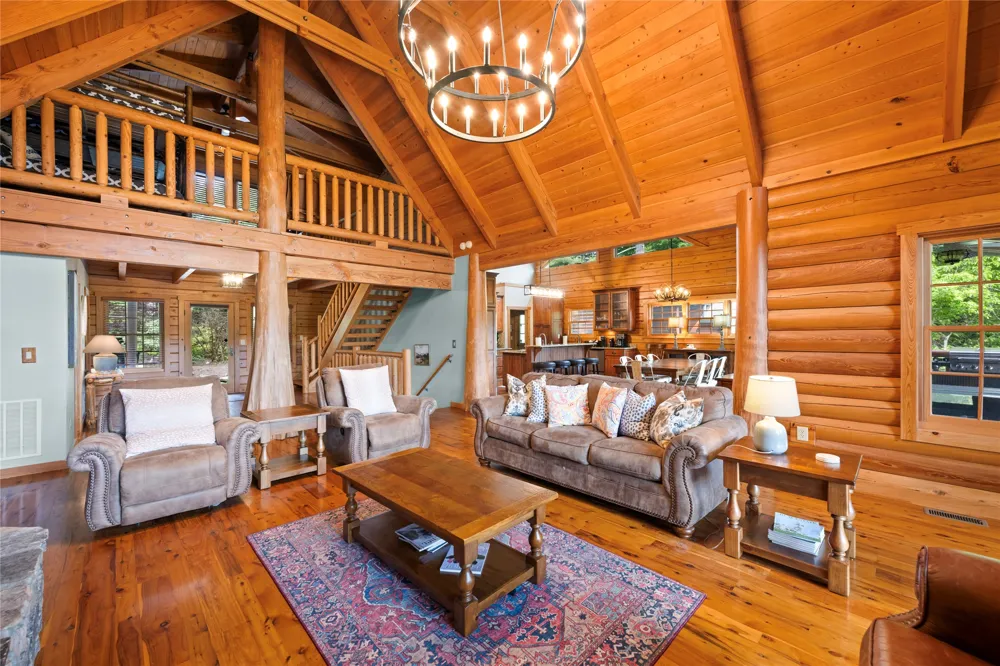 193 Cucumber Court Sapphire, NC 28774
