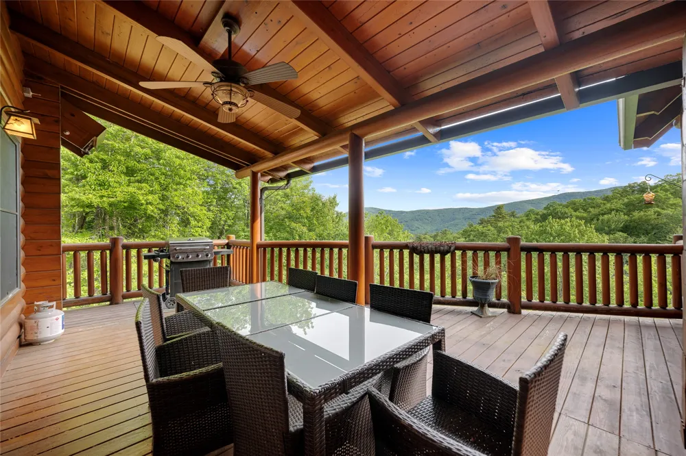 193 Cucumber Court Sapphire, NC 28774