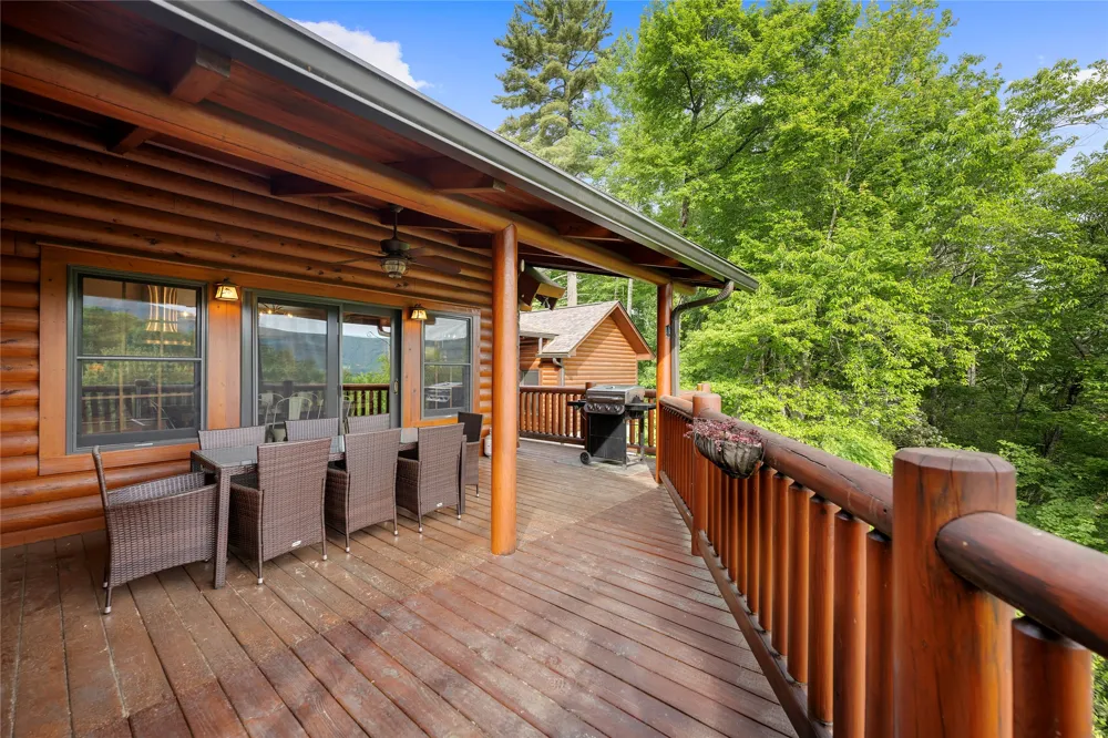193 Cucumber Court Sapphire, NC 28774