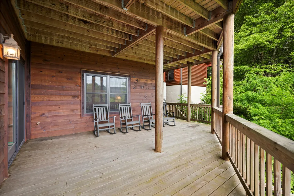 193 Cucumber Court Sapphire, NC 28774