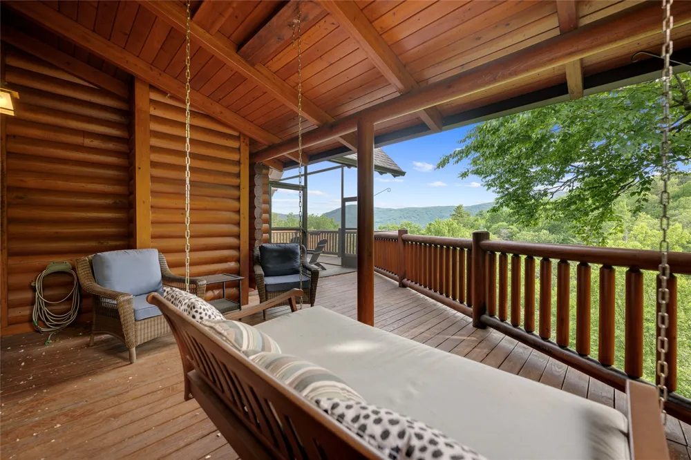 193 Cucumber Court Sapphire, NC 28774