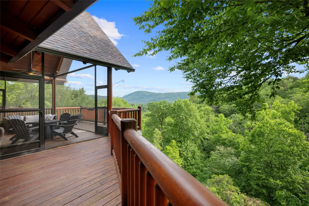 193 Cucumber Court Sapphire, NC 28774