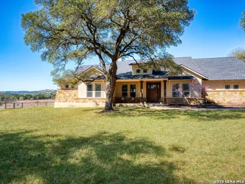 676 Highgate Dr