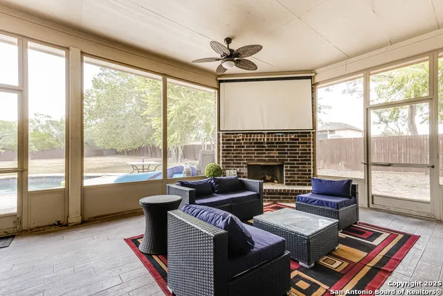10456 Ivy Flower Schertz, TX 78154