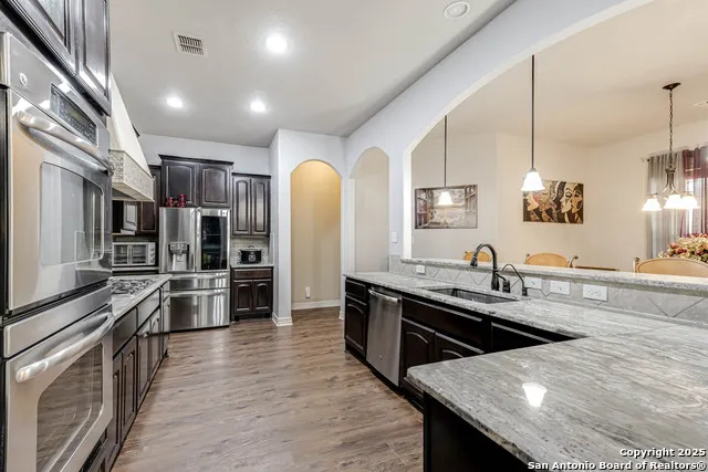 10456 Ivy Flower Schertz, TX 78154