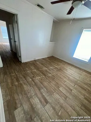 406 W Sylvia Beeville, TX 78102