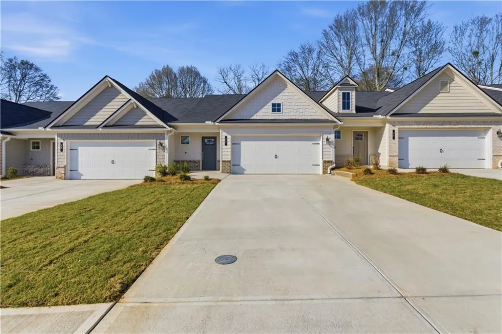 32 Silver Leaf Lane #4 Dawsonville, GA 30534