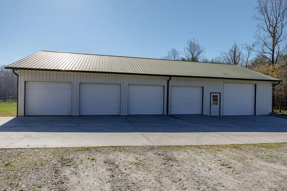 2320 Hardman Road Clarkesville, GA 30523