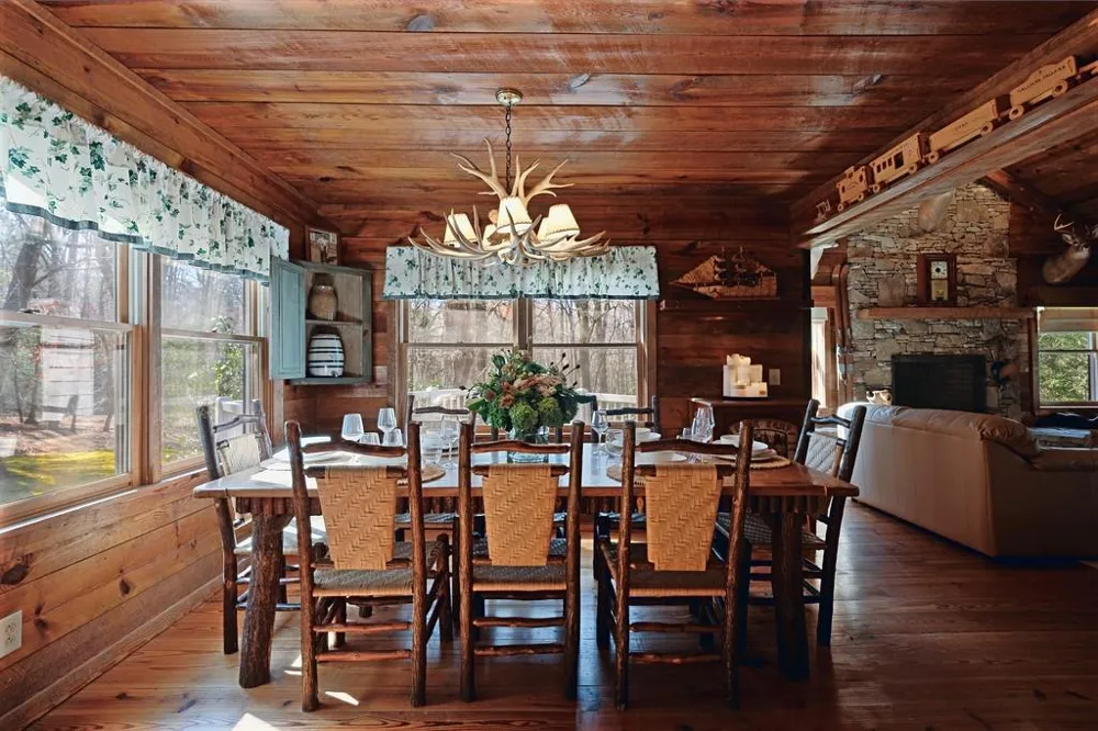 2320 Hardman Road Clarkesville, GA 30523