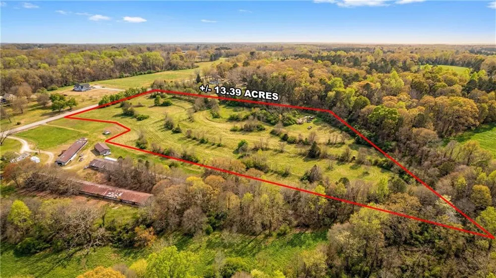 5061 Jefferson Road Commerce, GA 30529