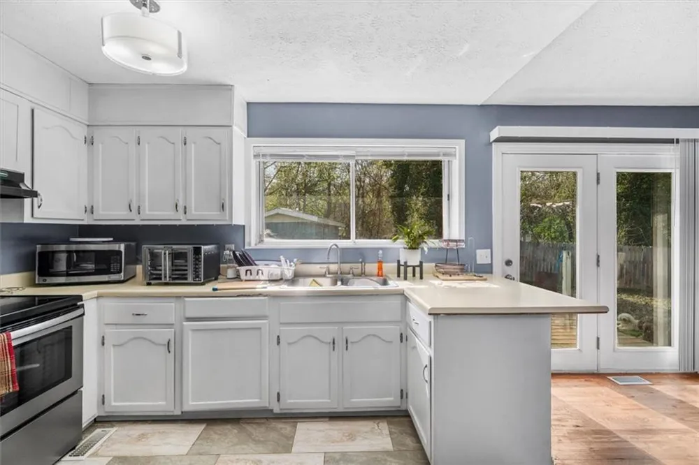 47 North Way Chatsworth, GA 30705
