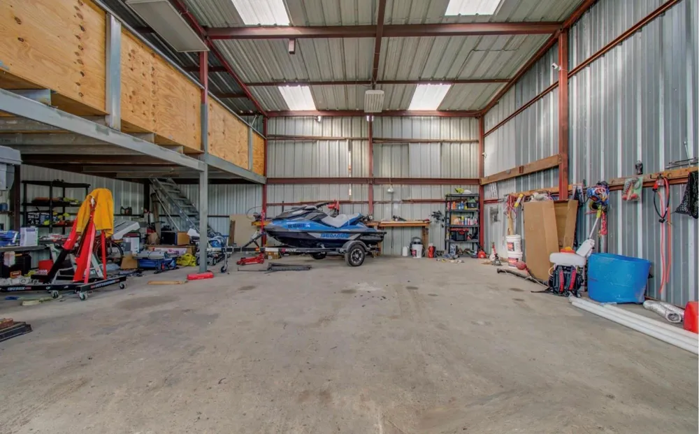 2125 Aldine Bender Road Houston, TX 77032