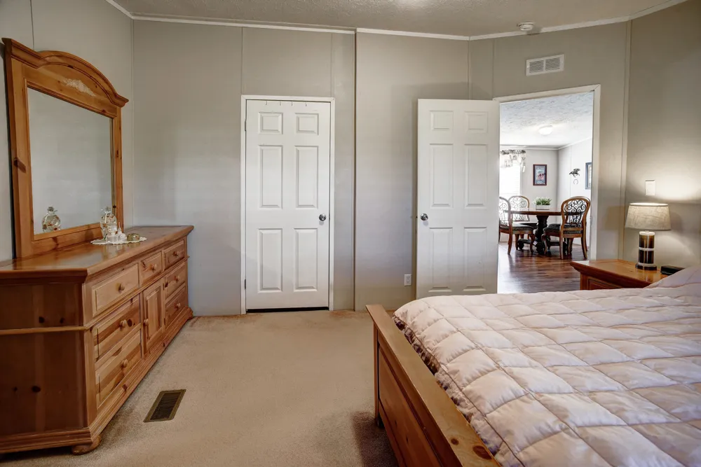 4495 Taylorsville Road Red Rock, TX 78662