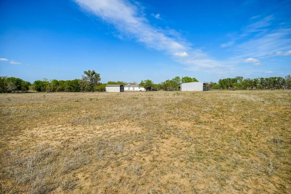 4495 Taylorsville Road Red Rock, TX 78662