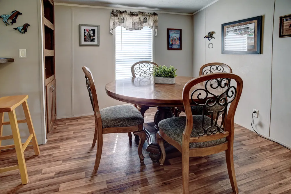 4495 Taylorsville Road Red Rock, TX 78662
