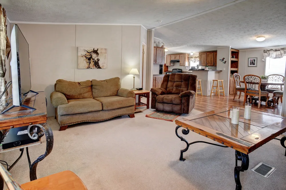 4495 Taylorsville Road Red Rock, TX 78662