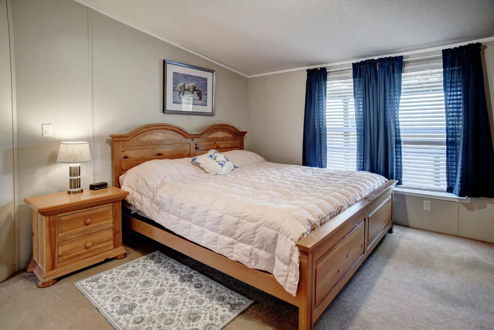 4495 Taylorsville Road Red Rock, TX 78662