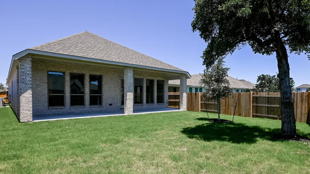 126 Basket Flower Loop Kyle, TX 78640