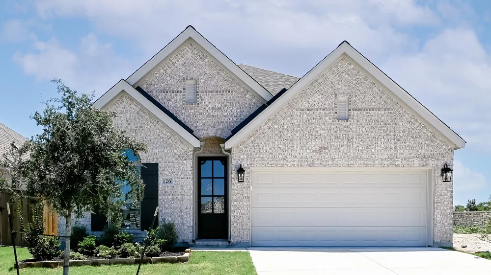 126 Basket Flower Loop Kyle, TX 78640