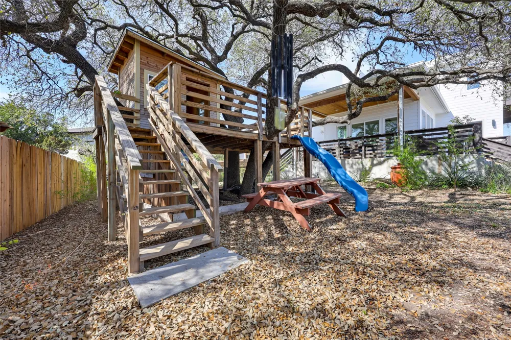 20503 Bonanza Street Lago Vista, TX 78645