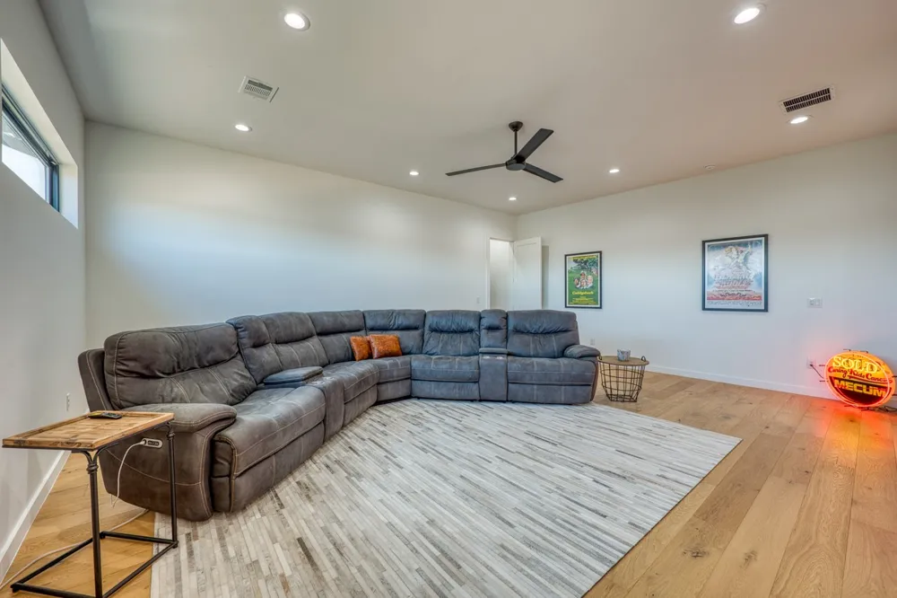 110 Clearwater Drive Kingsland, TX 78639