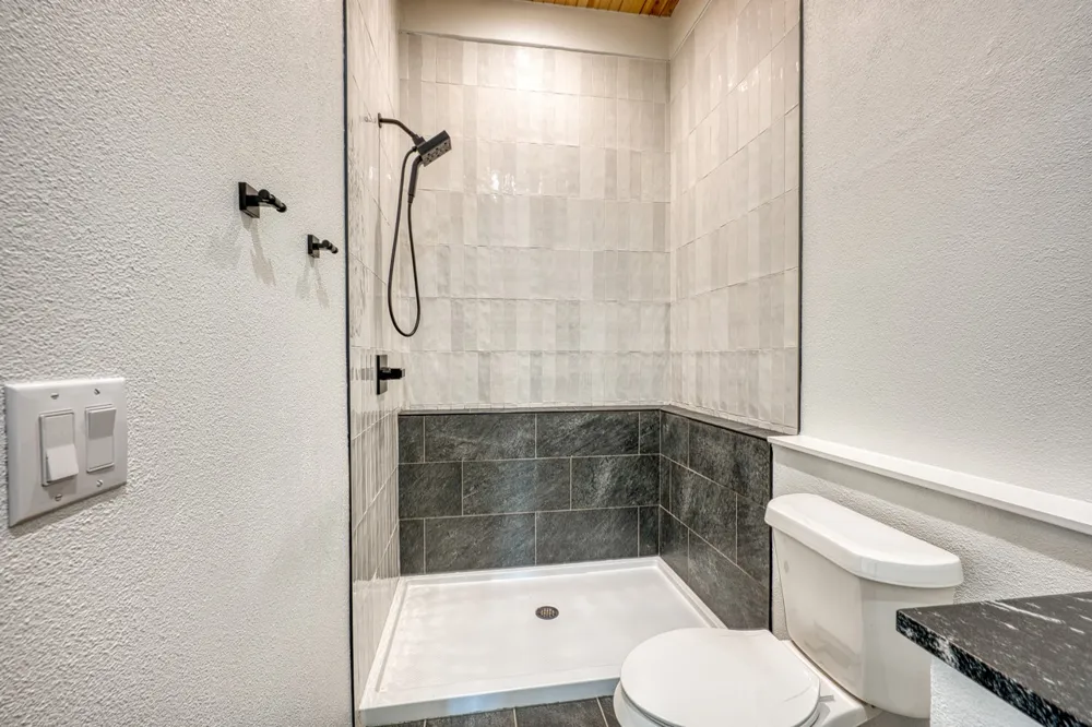 110 Clearwater Drive Kingsland, TX 78639