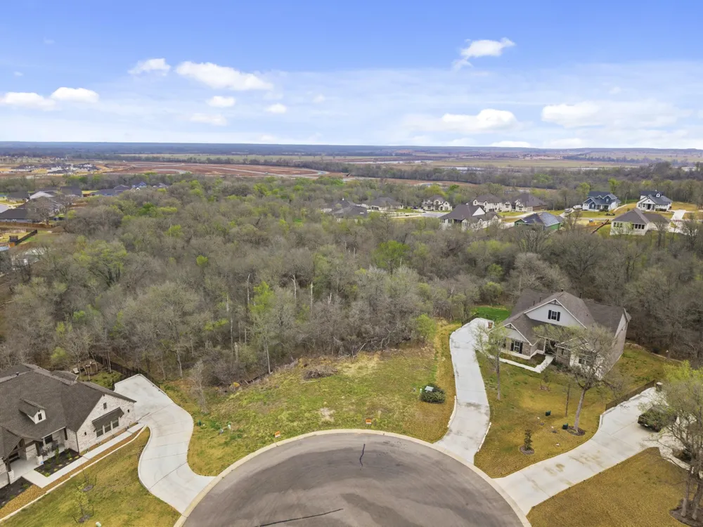 126 Albatross Cove Cedar Creek, TX 78612