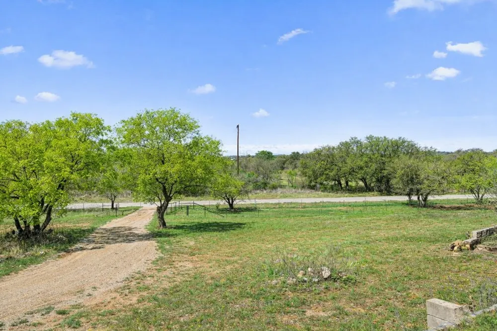 3410 W Ranch Road 152 Llano, TX 78643