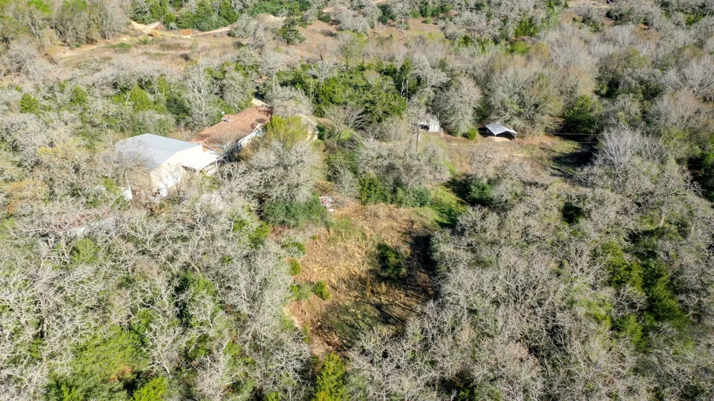 6615 County Road 308 Caldwell, TX 77836