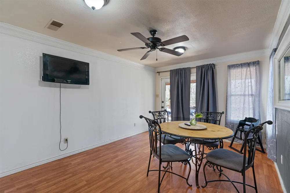137 Scarlet Oaks Drive Dale, TX 78616