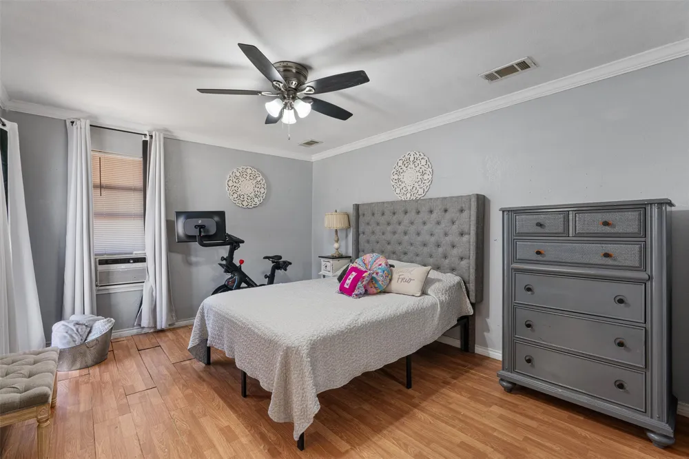 137 Scarlet Oaks Drive Dale, TX 78616