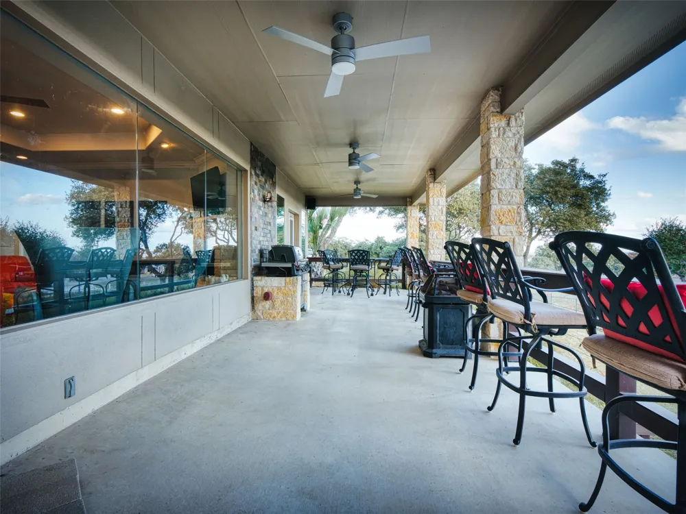 110 Kingsbury Canyon Lake, TX 78133