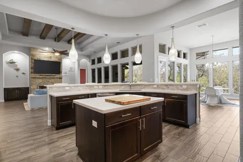 9709 Avion Cove