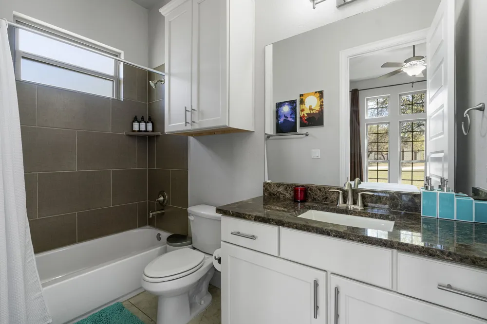 9709 Avion Cove Dripping Springs, TX 78620