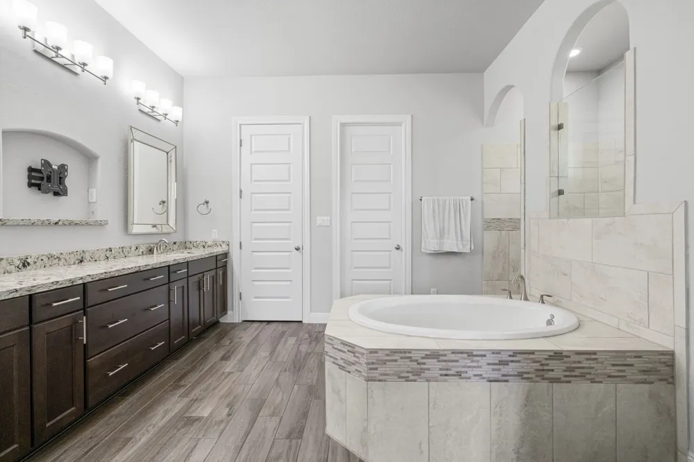 9709 Avion Cove Dripping Springs, TX 78620