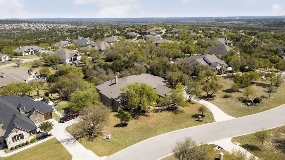 9709 Avion Cove Dripping Springs, TX 78620
