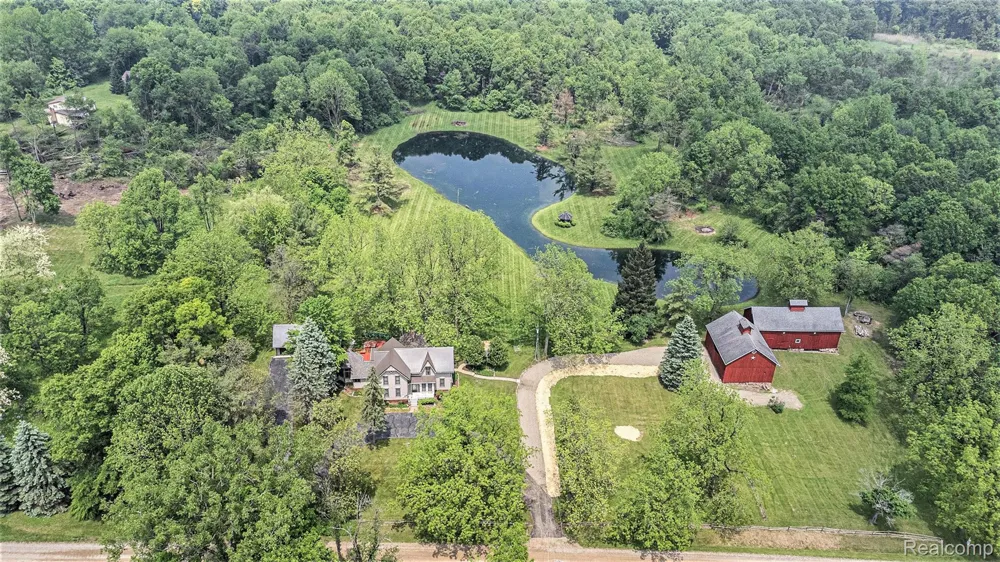3801 Hollow Corners Road Dryden Township, MI 48428