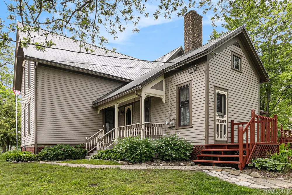 3801 Hollow Corners Road Dryden Township, MI 48428