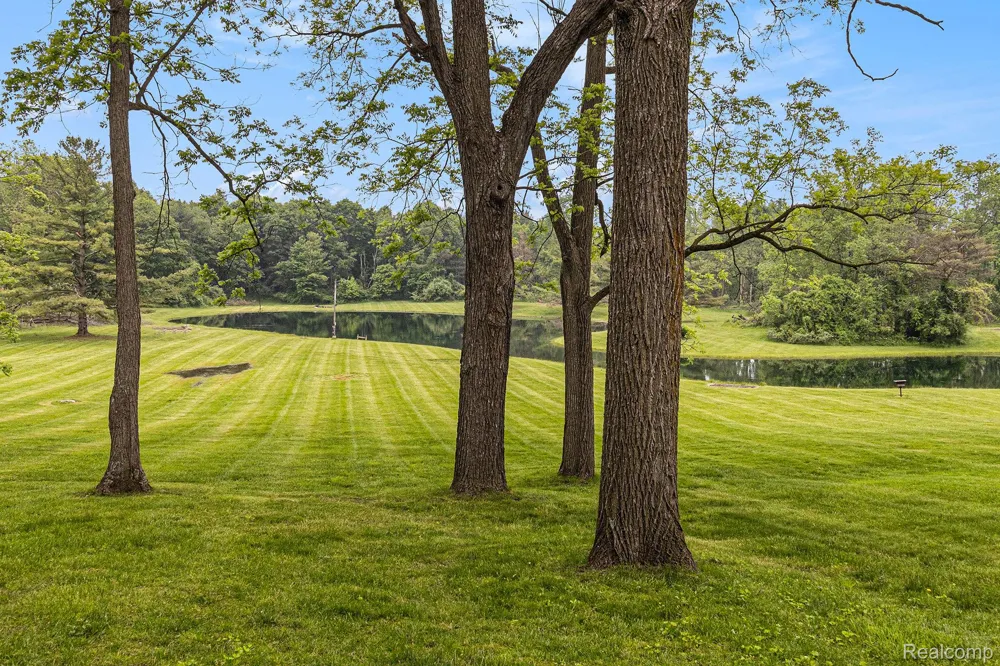 3801 Hollow Corners Road Dryden Township, MI 48428