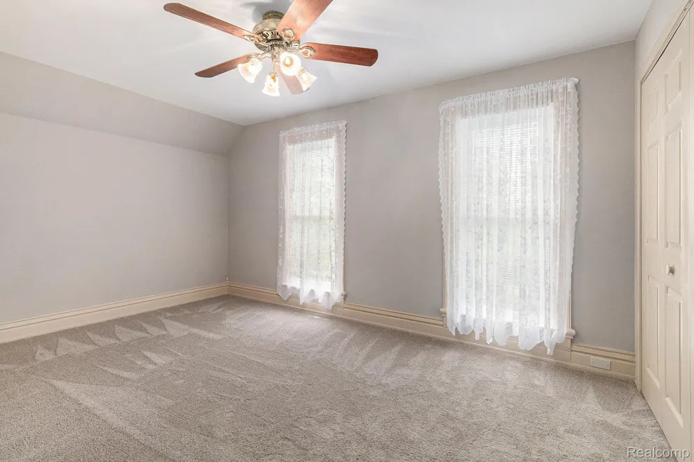 3801 Hollow Corners Road Dryden Township, MI 48428