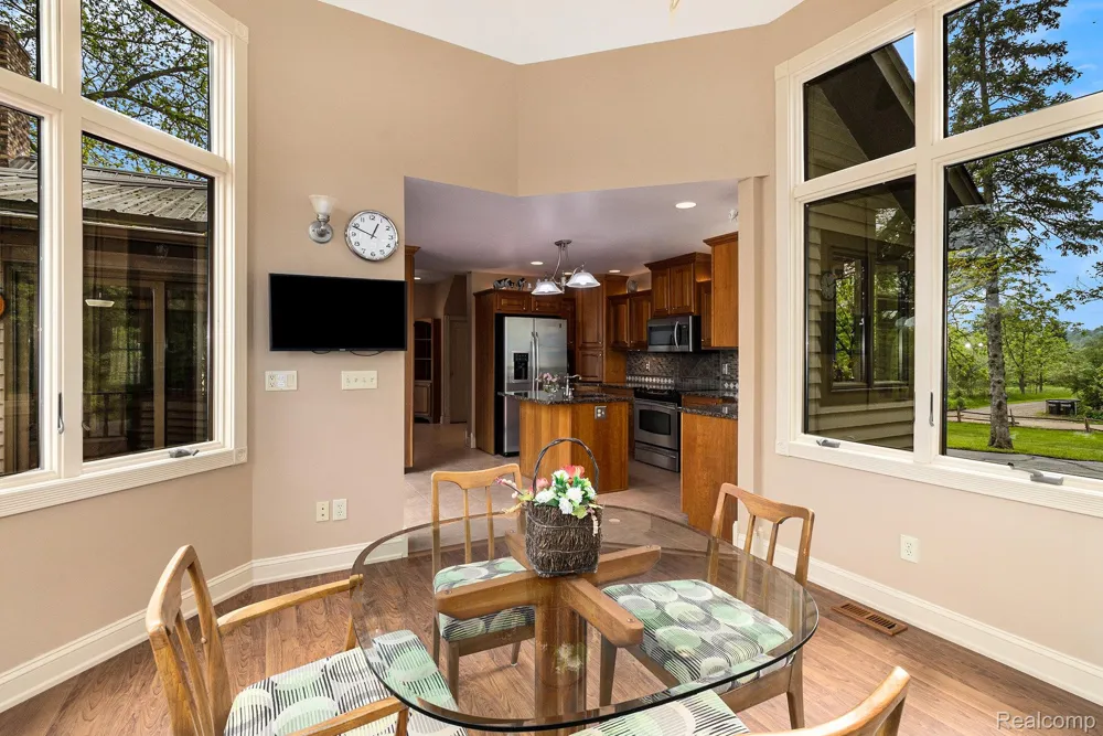 3801 Hollow Corners Road Dryden Township, MI 48428