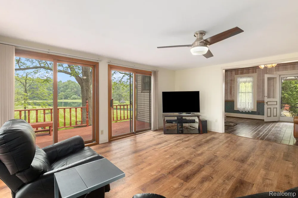 3801 Hollow Corners Road Dryden Township, MI 48428