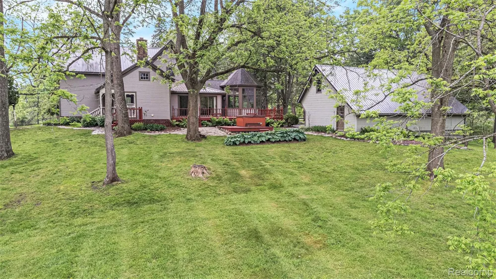 3801 Hollow Corners Road Dryden Township, MI 48428