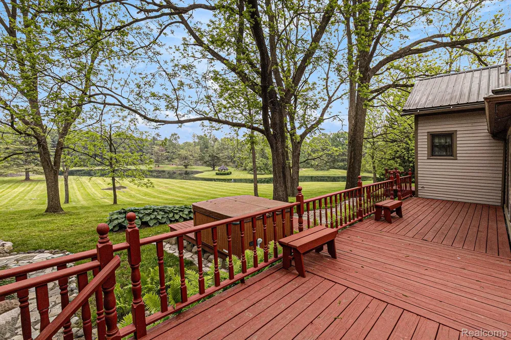 3801 Hollow Corners Road Dryden Township, MI 48428