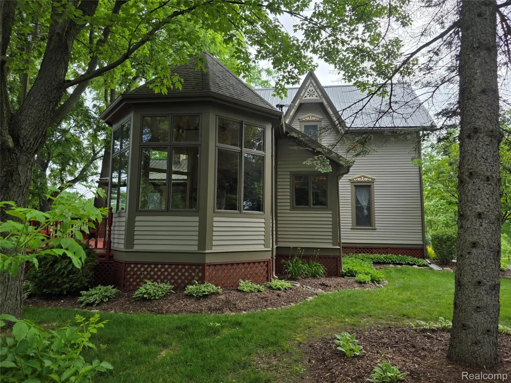 3801 Hollow Corners Road Dryden Township, MI 48428