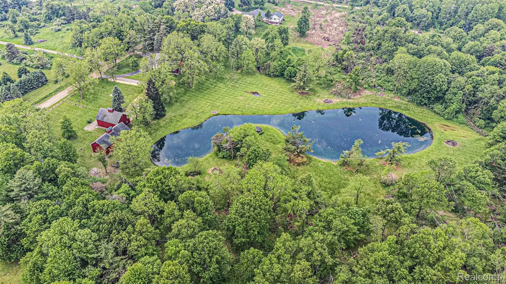 3801 Hollow Corners Road Dryden Township, MI 48428