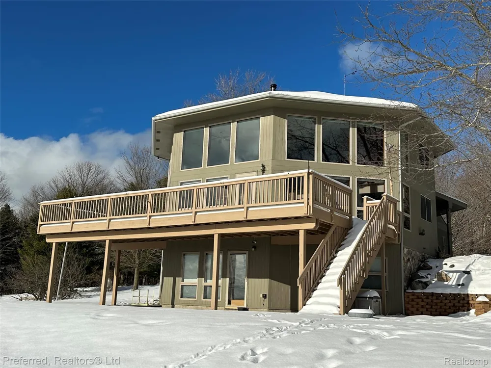1693 Elm Road Crystal Lake Township, MI 49635