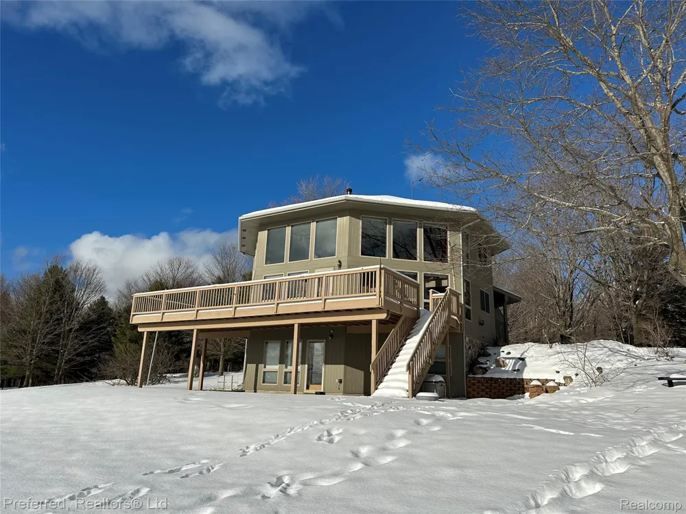 1693 Elm Road Crystal Lake Township, MI 49635
