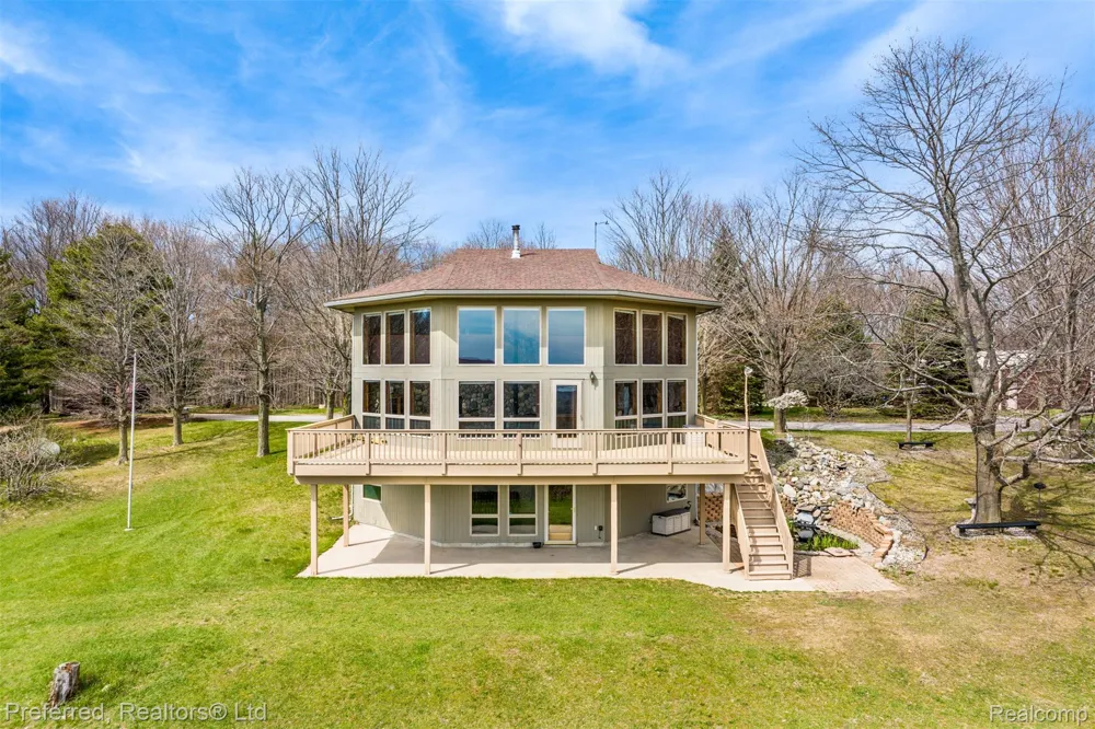 1693 Elm Road Crystal Lake Township, MI 49635